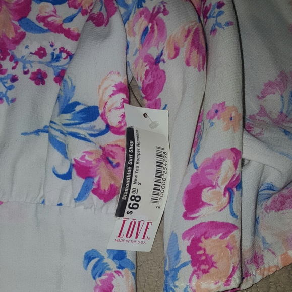 NWT Romantic Floral Romper - Picture 8 of 8